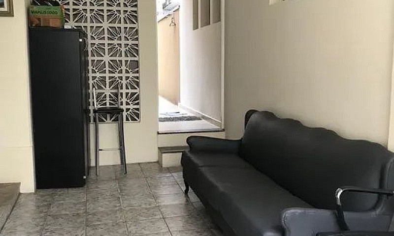 Quarto Só Para Mulhe...