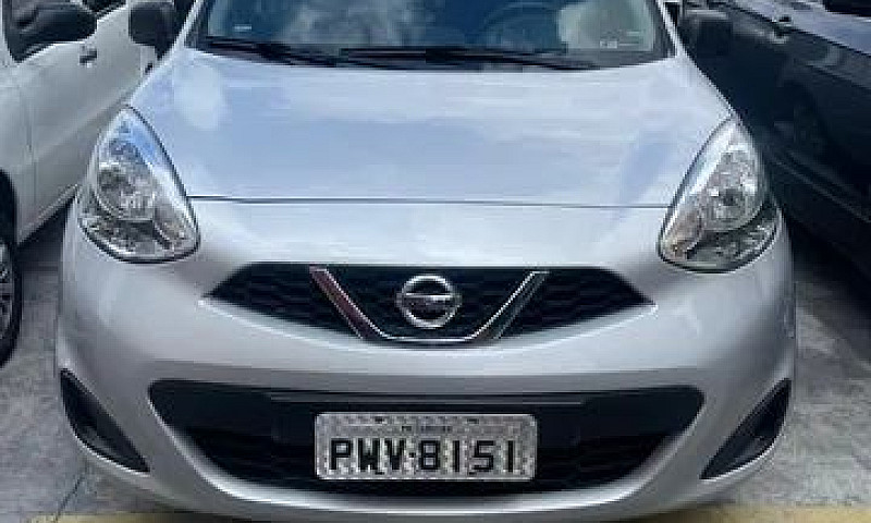 Nissan March S 1.0 2...