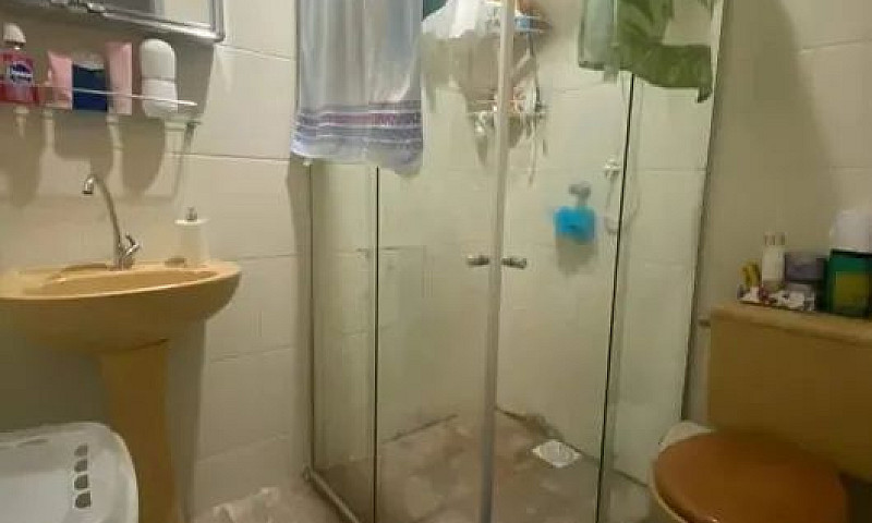 Imóvel Disponível Em...