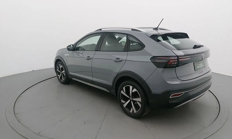 Volkswagen Nivus Hig...