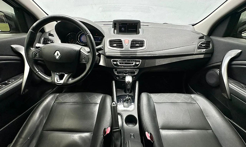 Renault Fluence Sed....