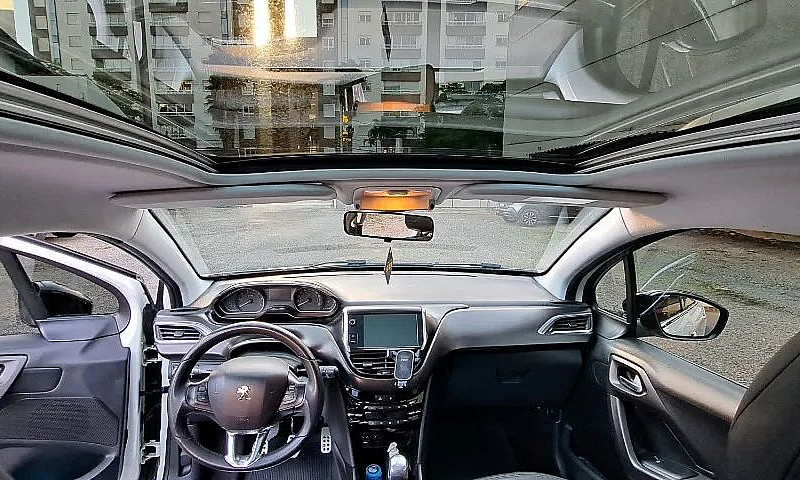 Peugeot 2008 1.6 Gri...