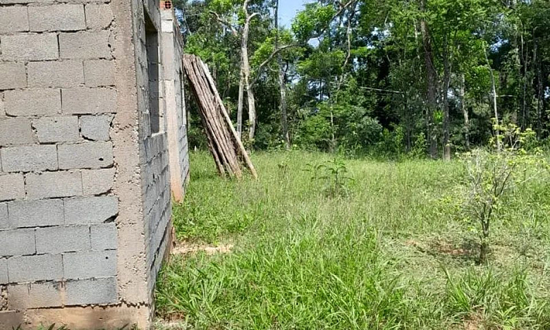Chácara Em Araçarigu...