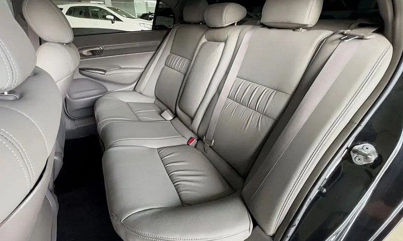 Honda Civic Sedan Lx...