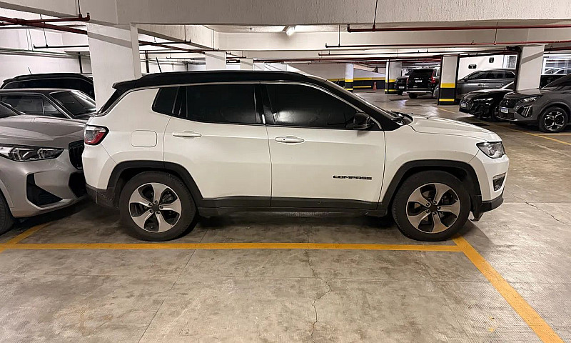 Jeep Compass Longitu...