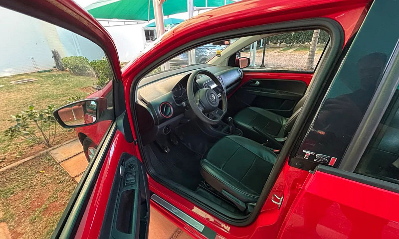 Volkswagen Up! Move ...