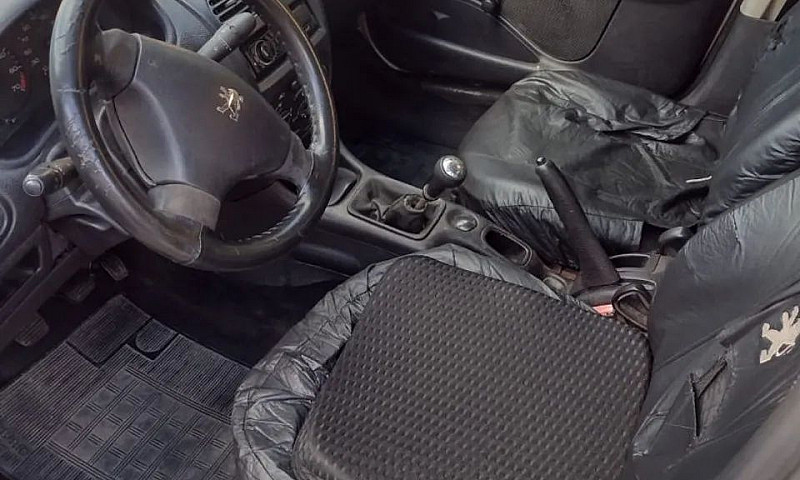 Peugeot 206 Selectio...