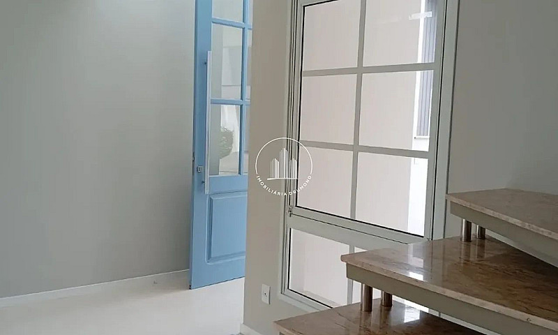 Casa Com 03 Suítes N...