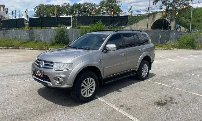 Mitsubishi Pajero Hp...