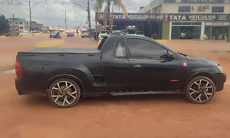 Chevrolet Montana Sp...
