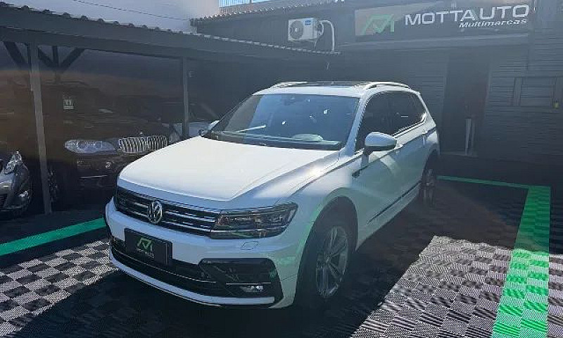 Volkswagen Tiguan Al...