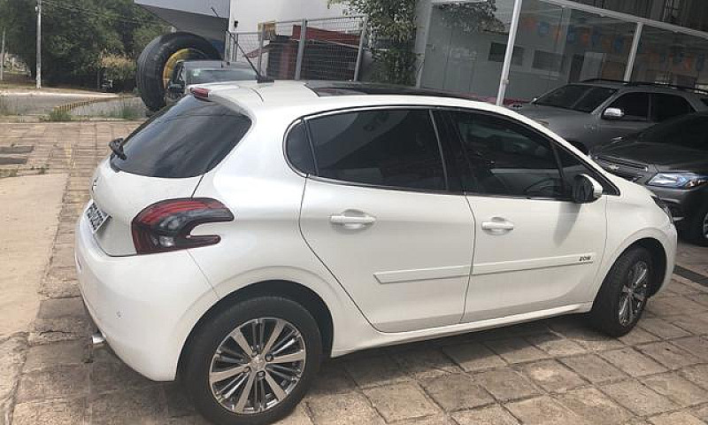 Vendo Peugeot 208 - ...