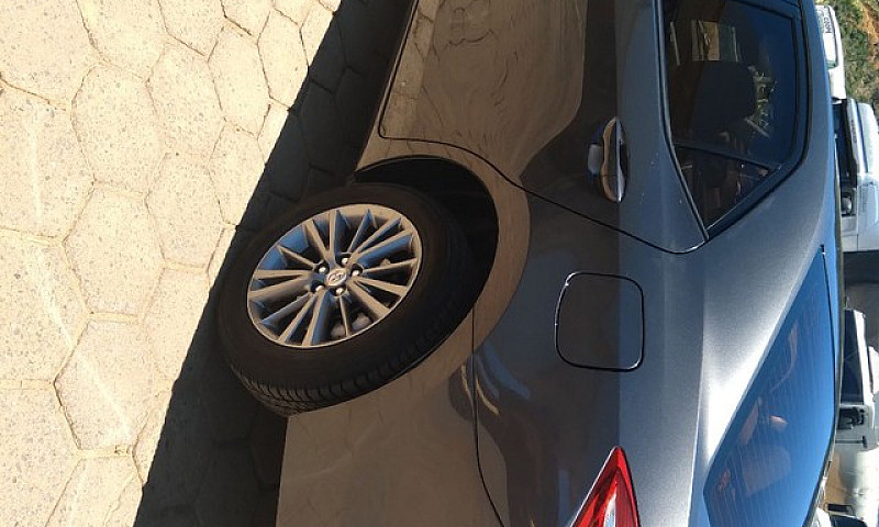 Corolla 15/16...