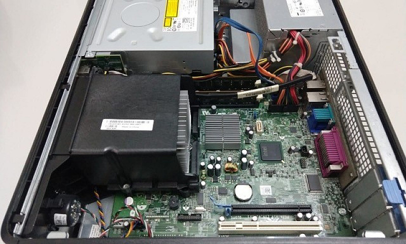 Computador Dell 780D...