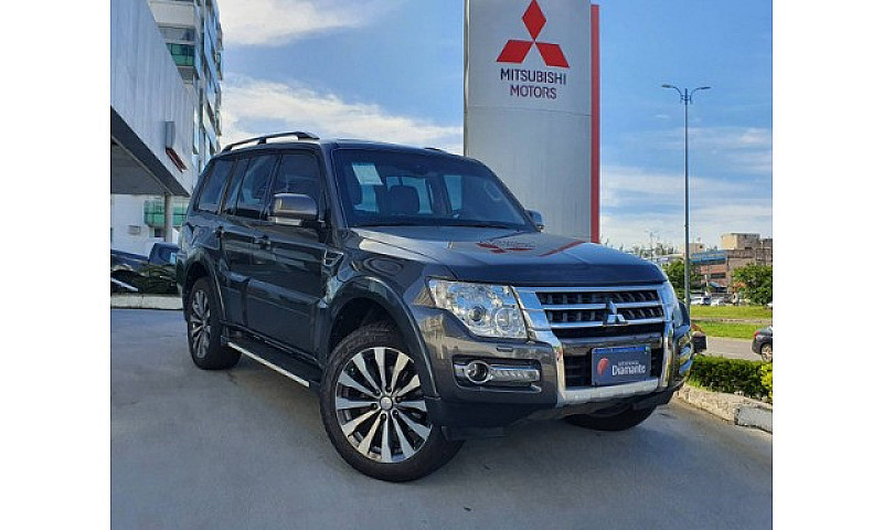 Pajero Hpe 2019 4X4 ...