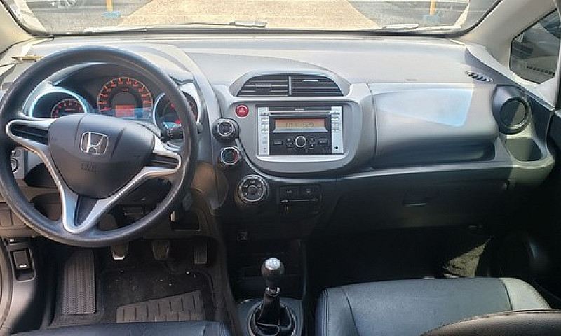 Honda Fit Lx Flex 1....