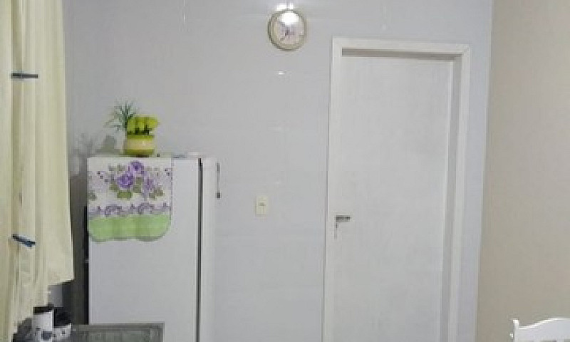 Kitnet Bairro Fundos...