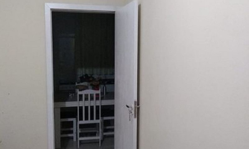 Kitnet Bairro Fundos...