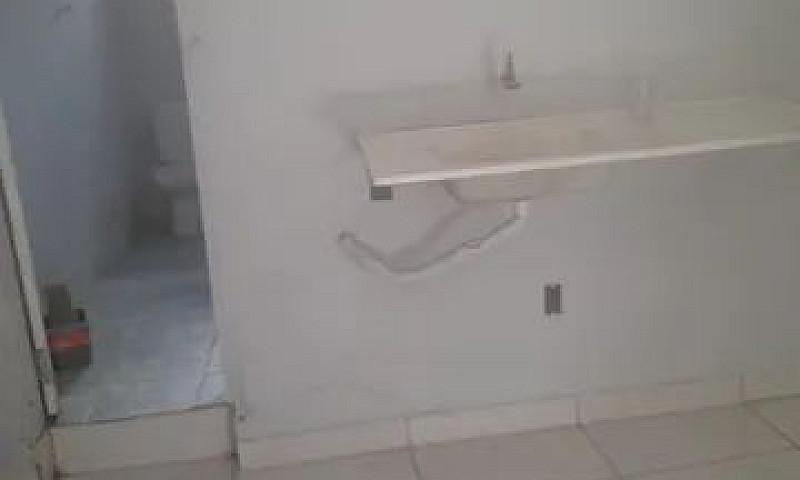 Aluga-Se Casa ...