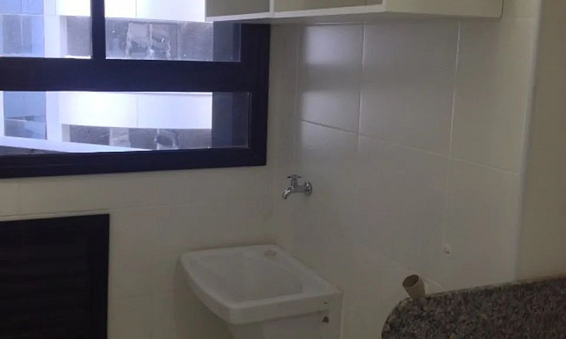 2 Suítes Apartamento...