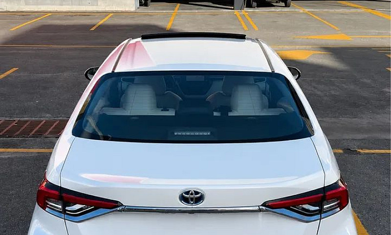 Toyota Corolla Altis...