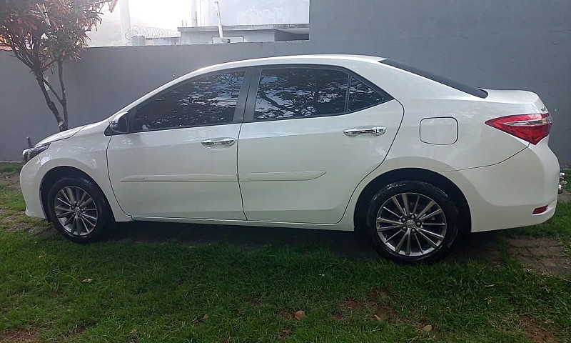 Toyota Corolla Xei 2...