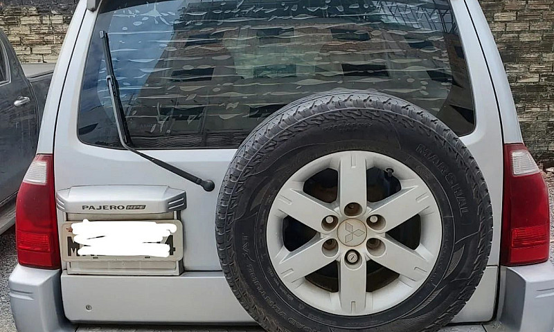 Mitsubishi Pajero Hp...