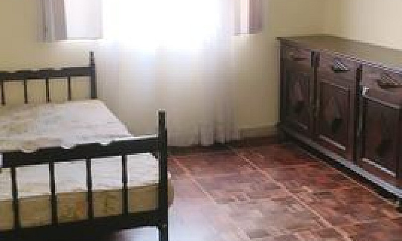 Quartos Mobiliado Cu...