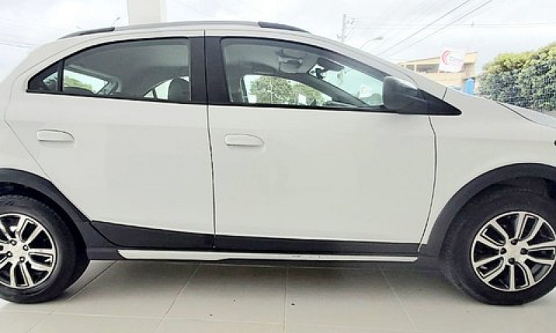 Onix Activ 1.4 Aut....