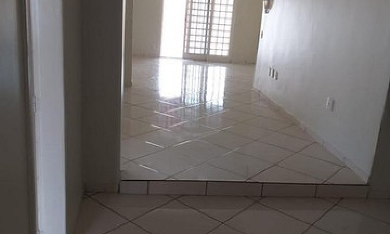 Vendo Linda Casa Com...