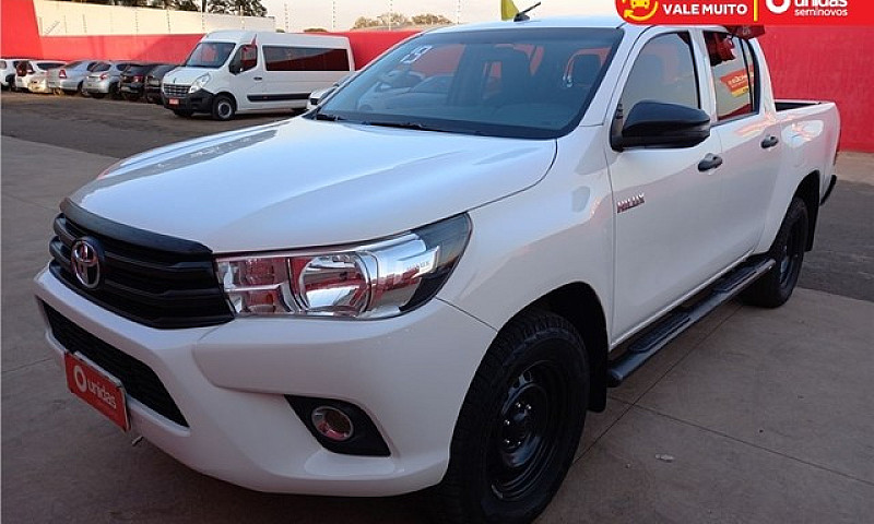 Toyota Hilux 2019 2....