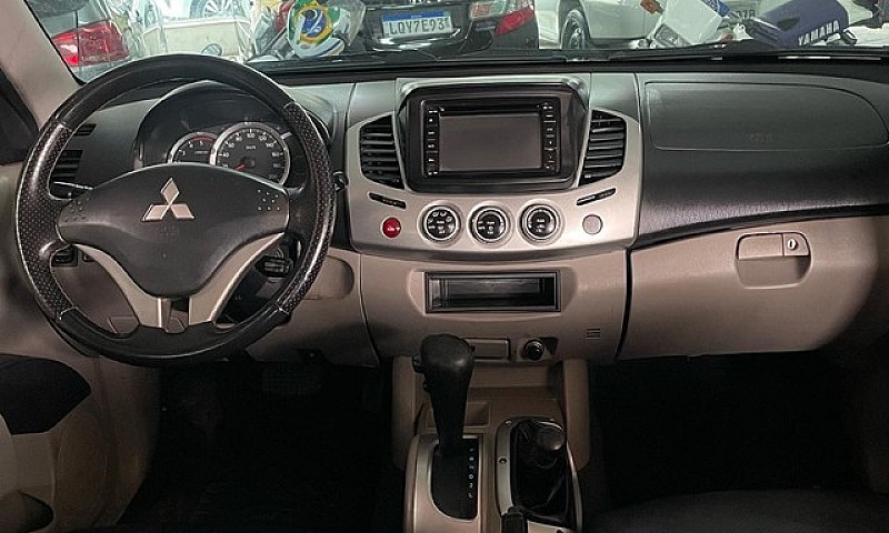 L200 Triton Hpe Aut...