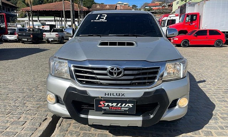 Hilux 2013 Completa ...