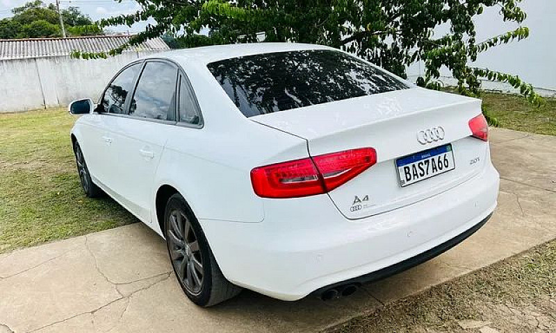 Audi A4 2.0 T...