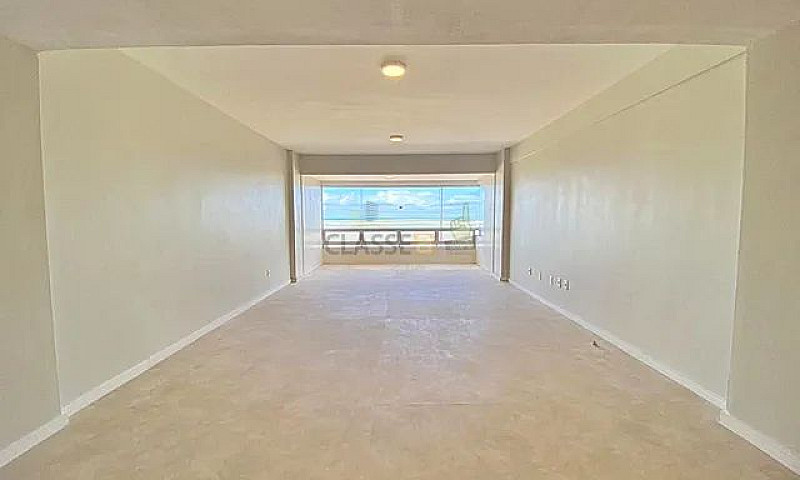 Apartamento Beira Ma...
