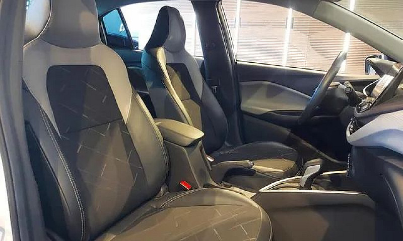 Chevrolet Onix Plus ...