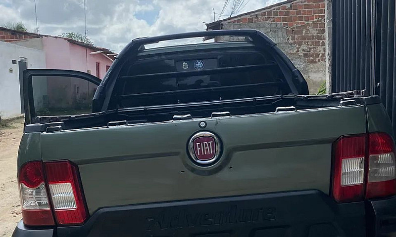 Fiat Strada Adventur...