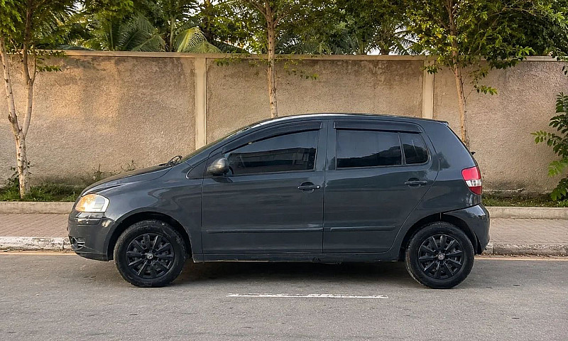 Volkswagen Fox Plus ...