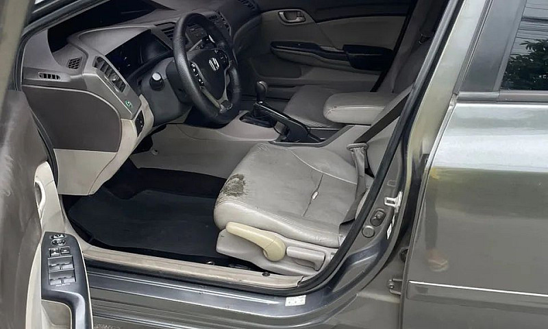 Honda Civic Sedan Lx...