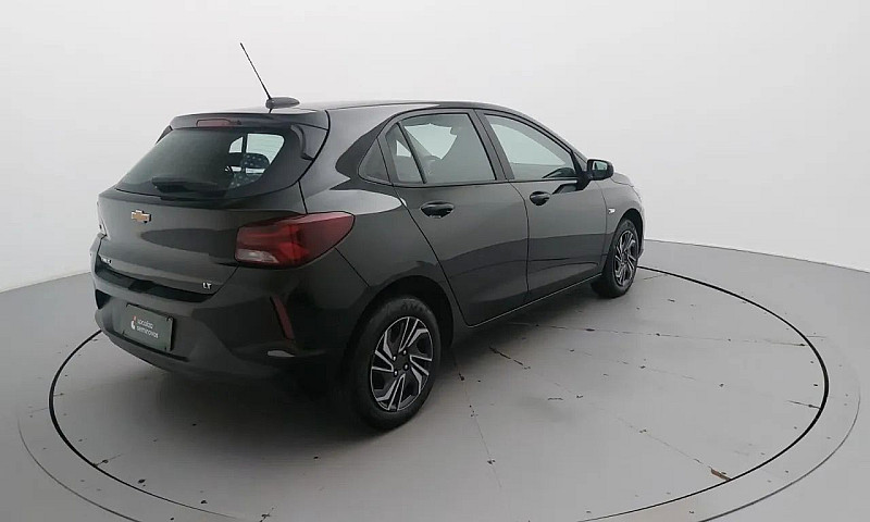 Chevrolet Onix Hatch...