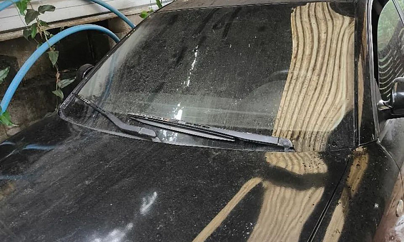 Audi A4 2.4 30V Avan...