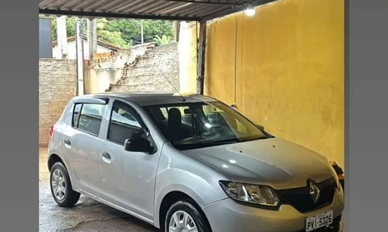 Renault Sandero Auth...