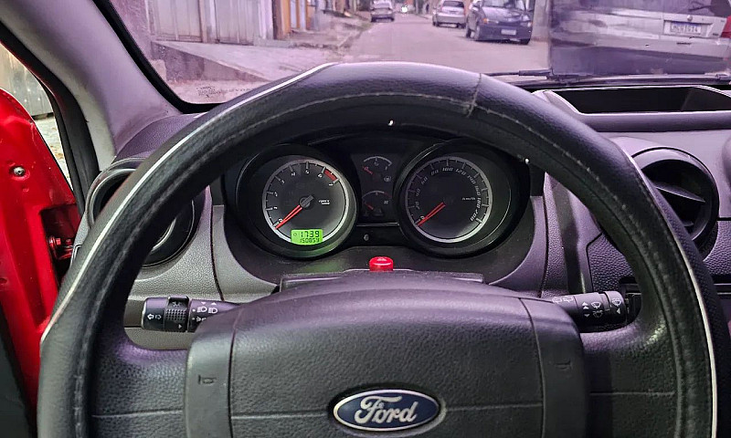 Ford Fiesta 1.0 8V F...