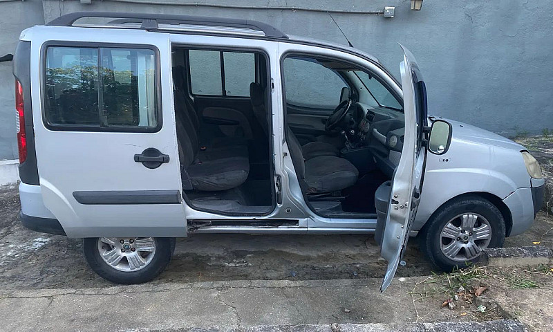 Fiat Doblo Essence 1...
