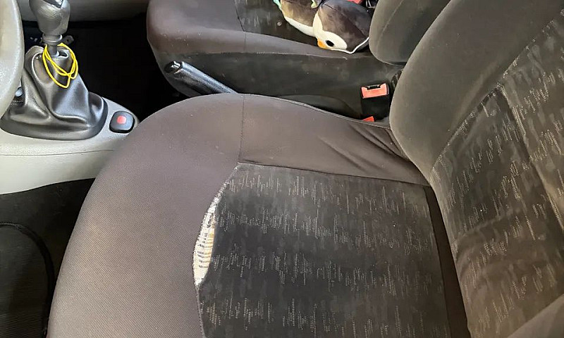 Renault Clio Sed. Hi...