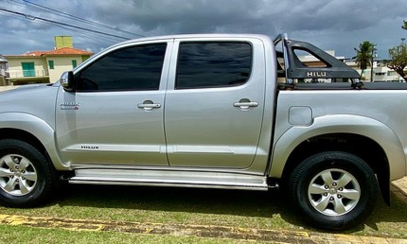 Hilux Srv ...