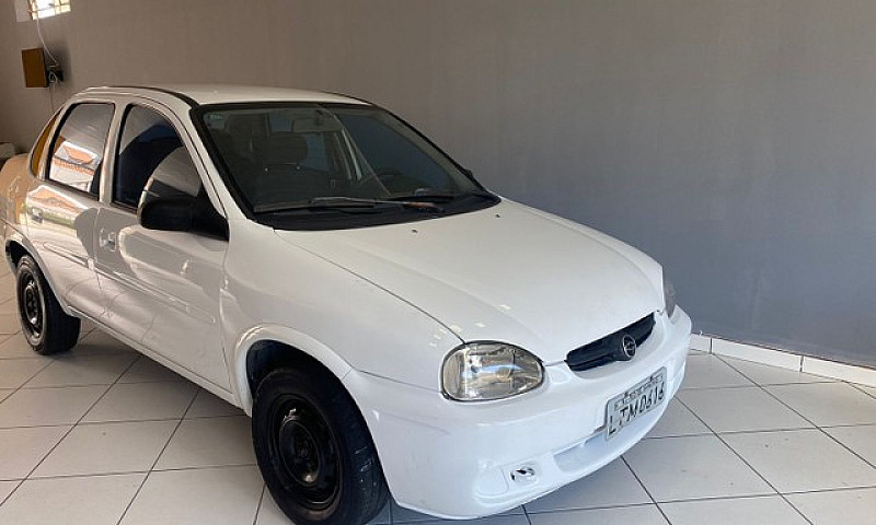 Gm Chevrolet Corsa 1...