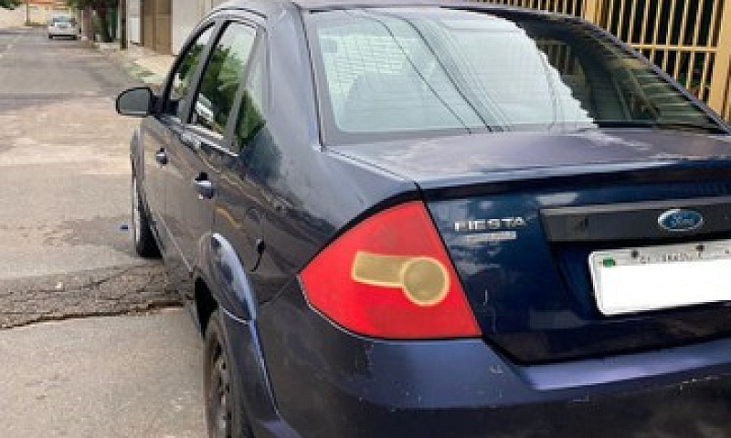 Fiesta Sedan 2004/05...