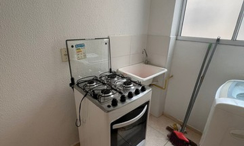 Aluga-Se  Apartament...