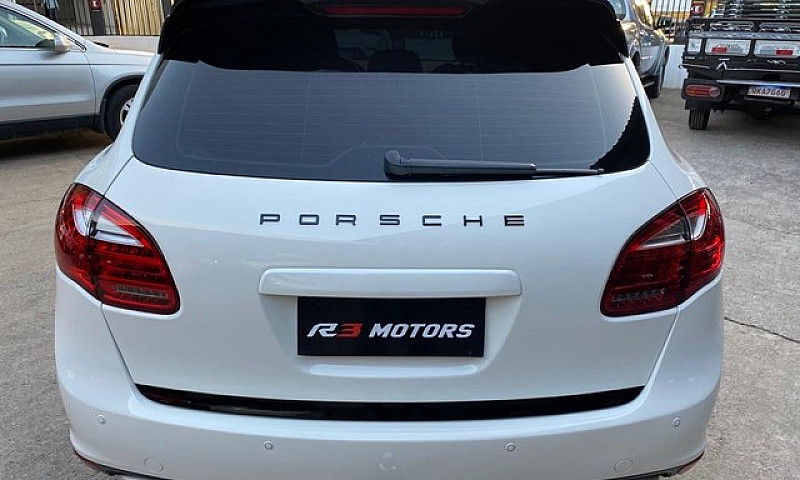 Porsche Cayenne S Co...